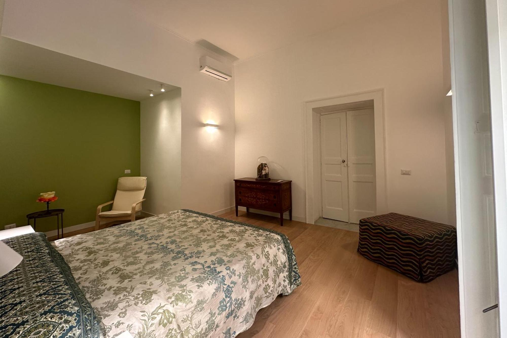 Tom Apartments Naples Exterior photo